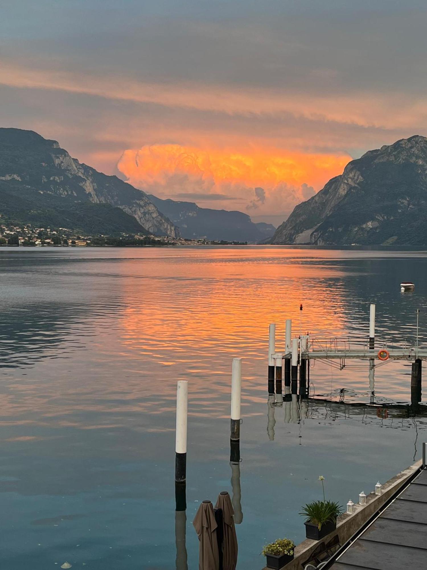 Domus Graziana - Lake Front Oliveto Lario Exterior photo
