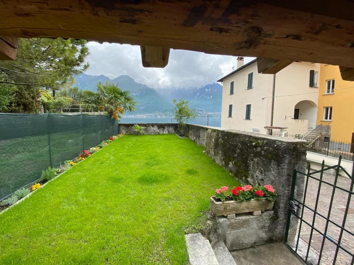 Domus Graziana - Lake Front Oliveto Lario Exterior photo